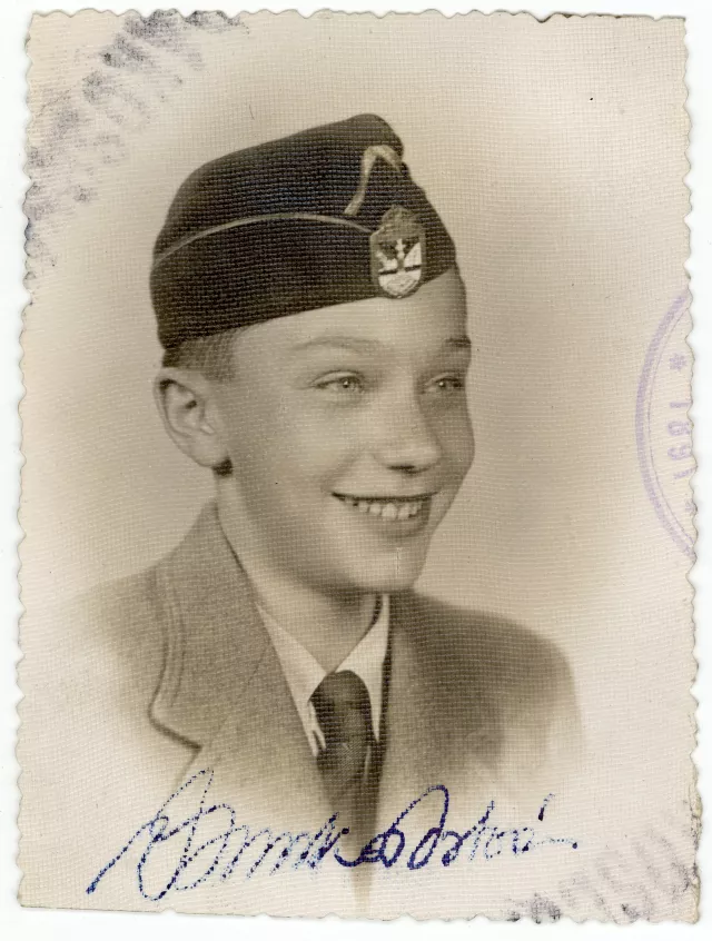 Istvan Domonkos's commutation ticket picture Istvan Domonkos's commutation ticket picture