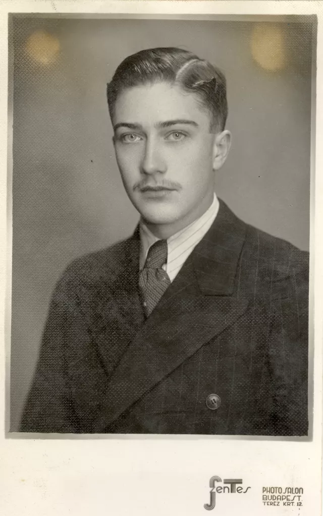 Peter Domonkos's graduation picture Peter Domonkos's graduation picture