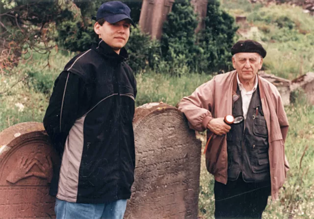 Vázsonyi János unokájával