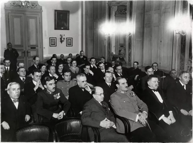 Gergely Oszkár és a Hungária Vívóklub elnöksége