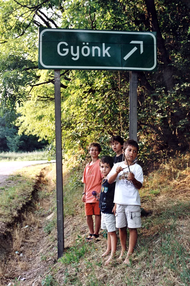 Az unokák Gyönk határában
