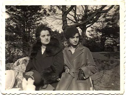 Lea Merenyi with her mother on Margitsziget Lea Merenyi with her mother on Margitsziget