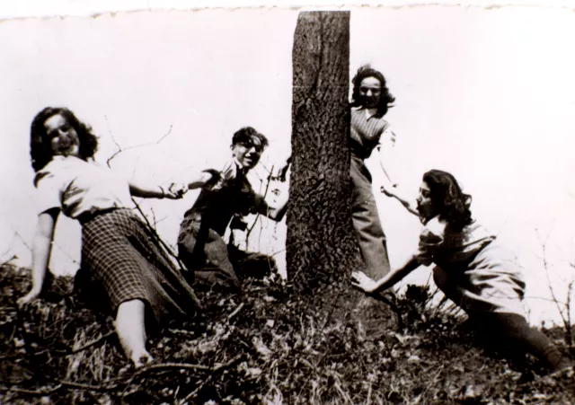 Büchlerné Krämer Mária barátokkal