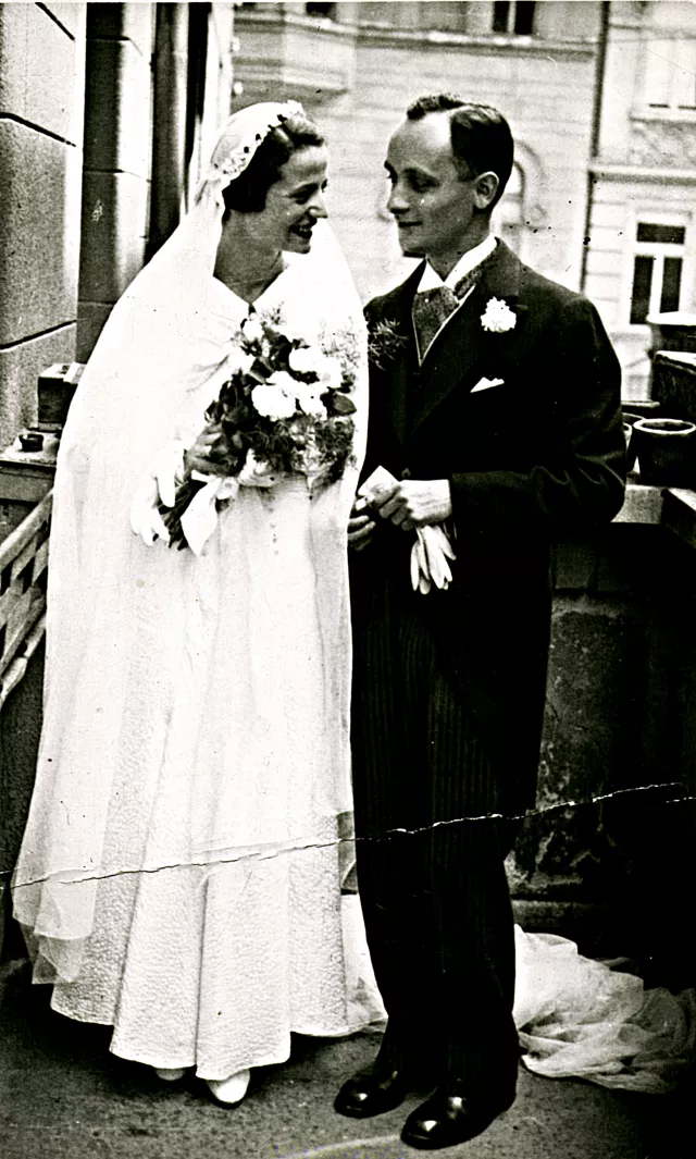 Hámori Ferencné elsõ házassága