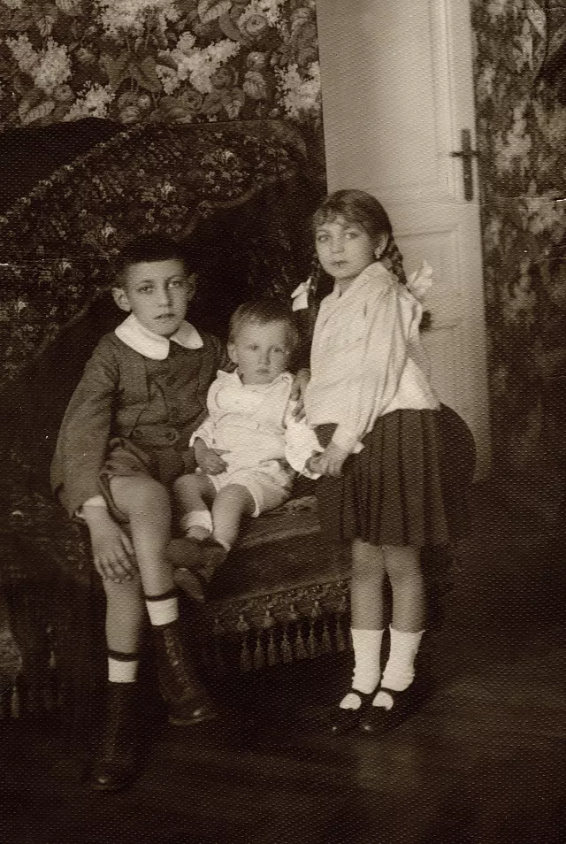 Robert Landesmann mit Cousin und Cousine