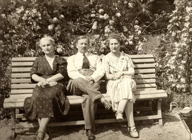 Maria Horowitz and friends