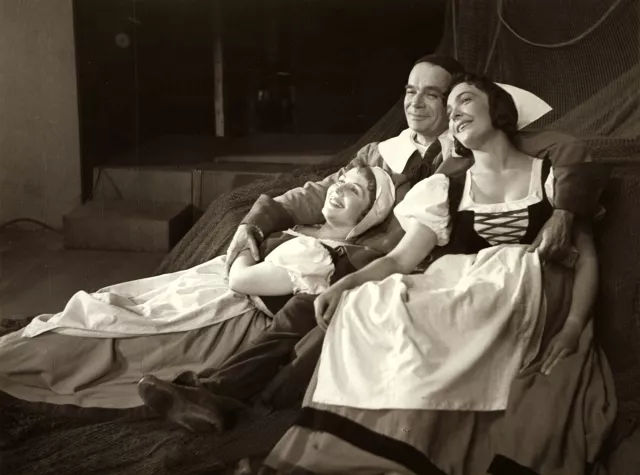 Actress Danuta Mniewska in the Nowy Theater in Lodz