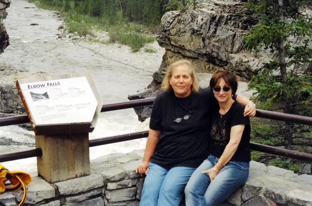 Hania Wilmer and Izia Luppo