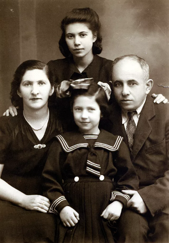 The Birencwajg family