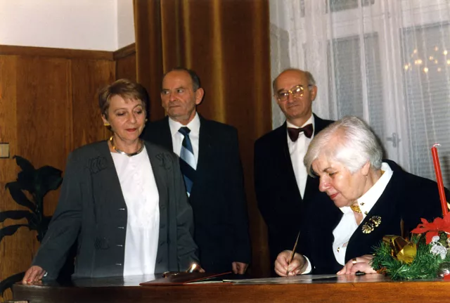 Henryk Lewandowski and his second wife Maryla Lewandowska getting married