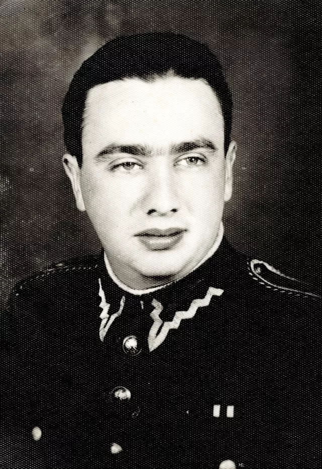 Leon Glazer as an officer of the Polish People's Army