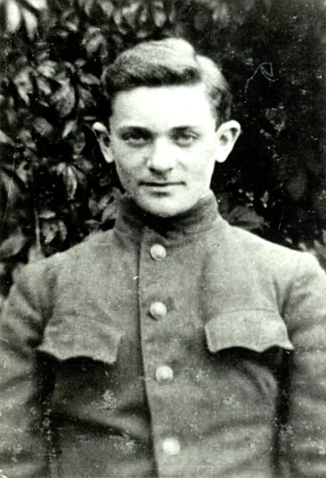 Tomasz Miedzinski Tomasz Miedzinski