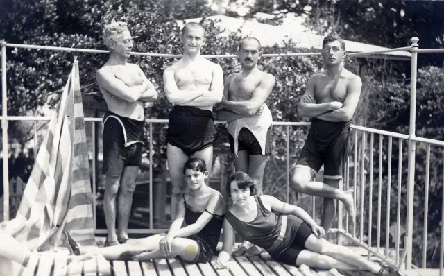 Gáspár Gyula, Berta és László Abbázián