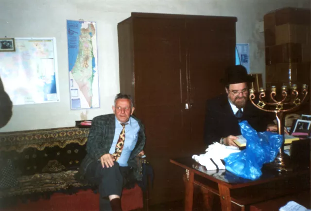 Dr. Ehrenfeld Asher rabbi Désen