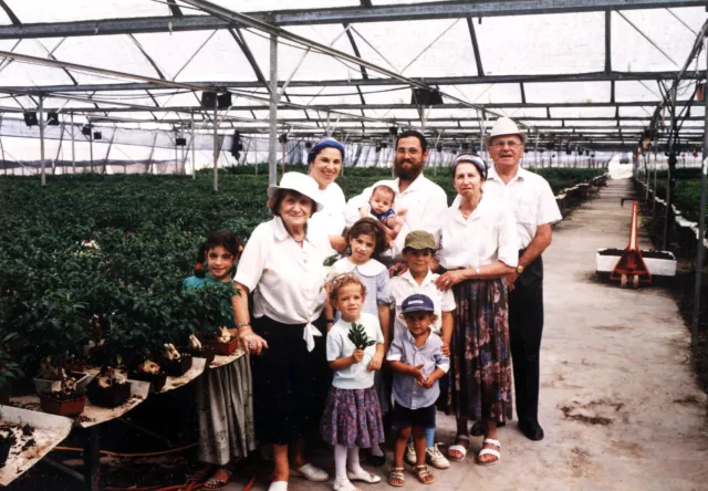 Joshua Teszler with his family and relatives