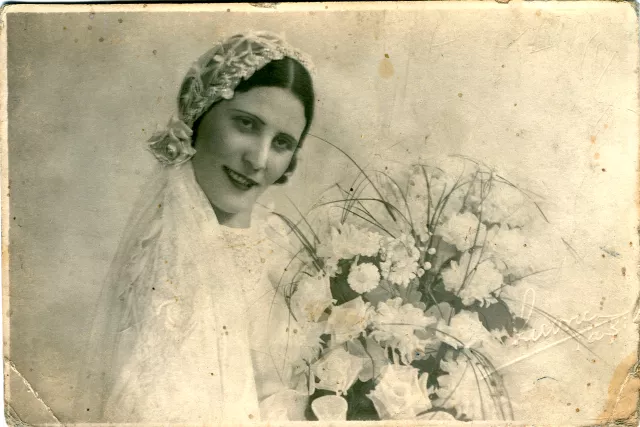 Paulina Scheinfeld as a bride