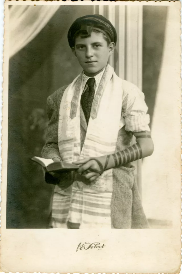 Avram Scheinfeld at his bar mitzvah