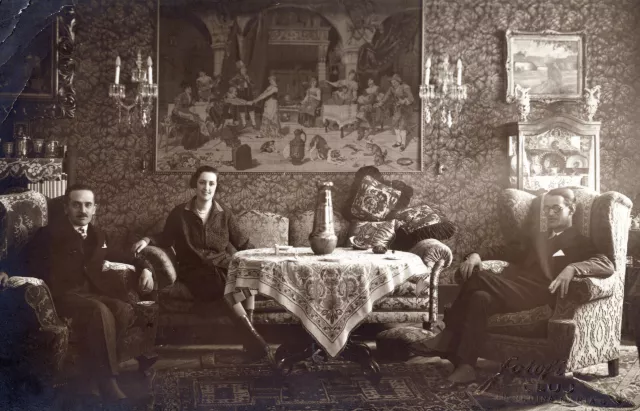 Riemer Károly Erdõs Mórné lakásán Riemer Károly Erdõs Mórné lakásán