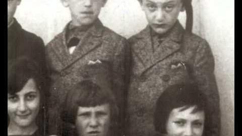 Preview image for the video "Jozsef Faludi -- Egy ortodox gyerekkor (Hungarian audio)". Preview image for the video "Jozsef Faludi -- Egy ortodox gyerekkor (Hungarian audio)".