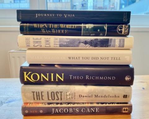 Family Chronicles Books