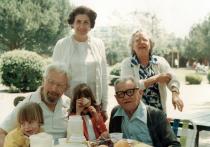 Matilda Israel and her husband Salvator Israel in the USA