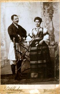 Nisim and Matilda Kalef in Serbian dress Nisim and Matilda Kalef in Serbian dress