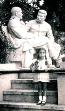 Bella Kisselgof with her two 'Grandaddies' Bella Kisselgof with her two 'Grandaddies'