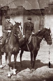 Leon Solowiejczyk in the Polish Army Leon Solowiejczyk in the Polish Army